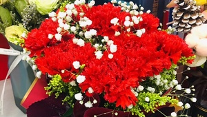 鲜花干了可以一直摆放吗为什么(鲜花干了如何补救)