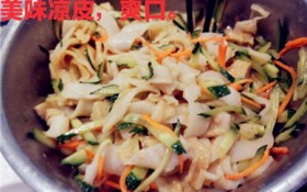 凉皮是用什么做的（凉皮制作原料及制作方法）