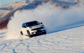 下雪天车牌被雪挡住了算不算违章图1