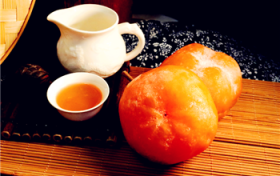 冻柿子用凉水泡多久才可以吃图2