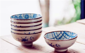 釉上彩的餐具能放烤箱吗图1