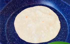 摊饼的面糊用冷水或是热水（摊饼面糊水温挑选）