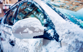 下雪天停车要拉手刹吗图2