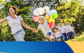 红色上衣怎么搭配下装  红色上衣是怎么搭配下装图2