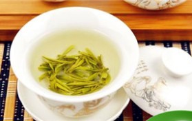 龙井茶的冲泡方法？西湖龙井茶冲泡时为什么茶叶漂浮？图1