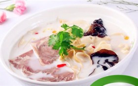 河南烩面正宗作法实例教程（河南烩面制做步骤详解）