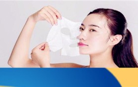 首先用黄瓜胶或是水乳 黄瓜胶和水乳顺序图3