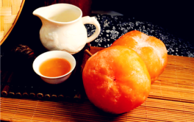 冻柿子用热水泡还是冷水泡好图1