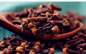 丁香是什么调料（了解丁香调料的种类和用途）
