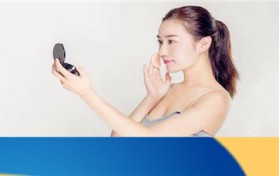 化妆搓泥是怎么回事 上妆搓泥挽救方式图2