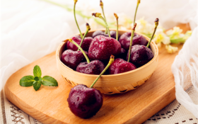 车厘子和草莓能一起吃吗图1